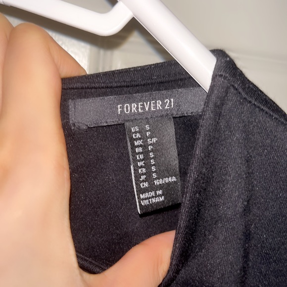 Forever 21 Black Dress - Picture 3 of 4
